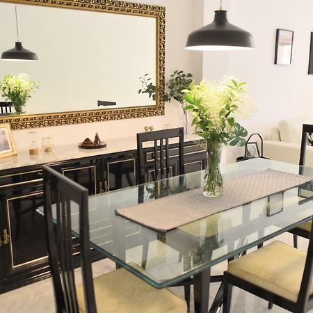 Homely Malaga Don Cristian Con Parking Privado Exterior photo